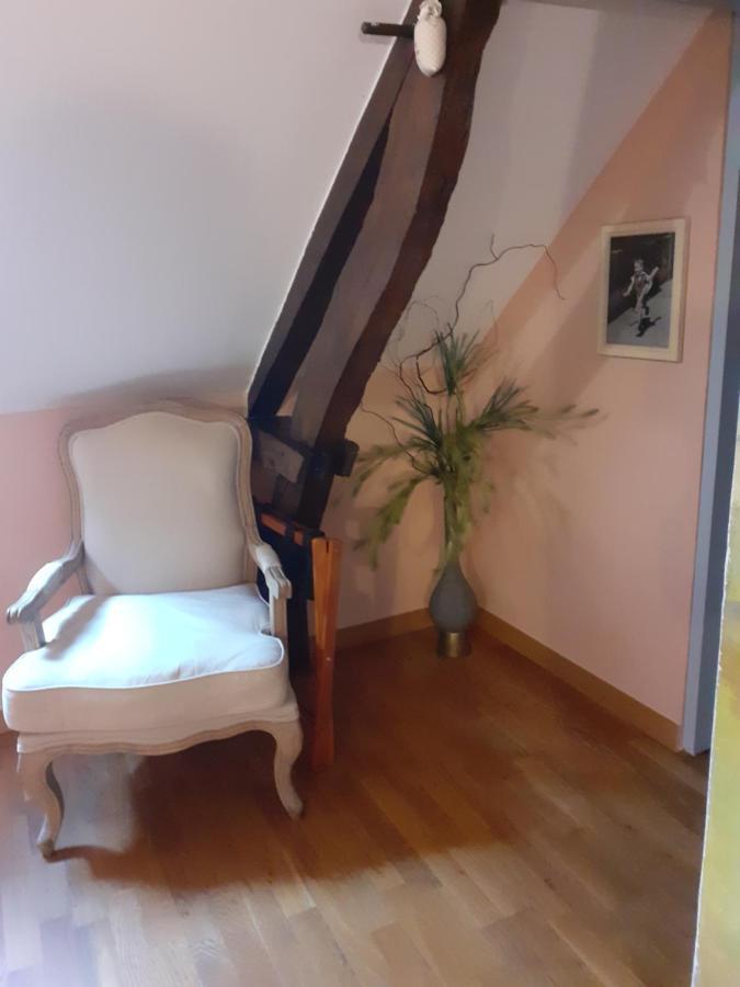7 , le Haut Montrayé Pacé Exterior foto